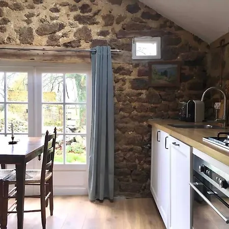 Cozy Gite In The French Countryside 度假居 *